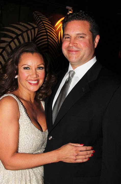 vanessa williams' husband.